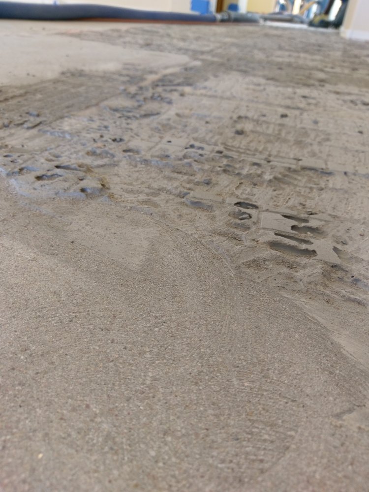 Here Is A Photo Of Before And After Dust Free Tile Thinset Removal Photo Of Arizona Home Floors Dust Free Tile Removal Tempe Az United States