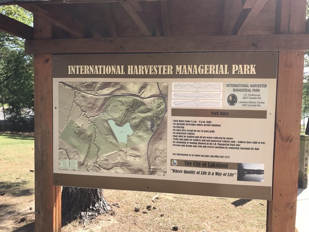 International Harvester Managerial Park 12 Photos Hiking 4523