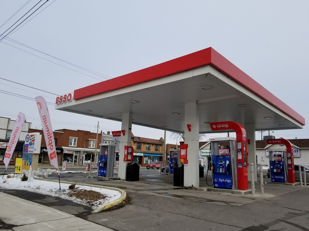 Main Street Esso