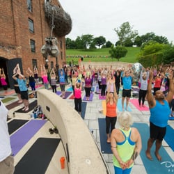 yogaworks towson 31 photos 17 reviews yoga 7 allegheny ave yoga works towson