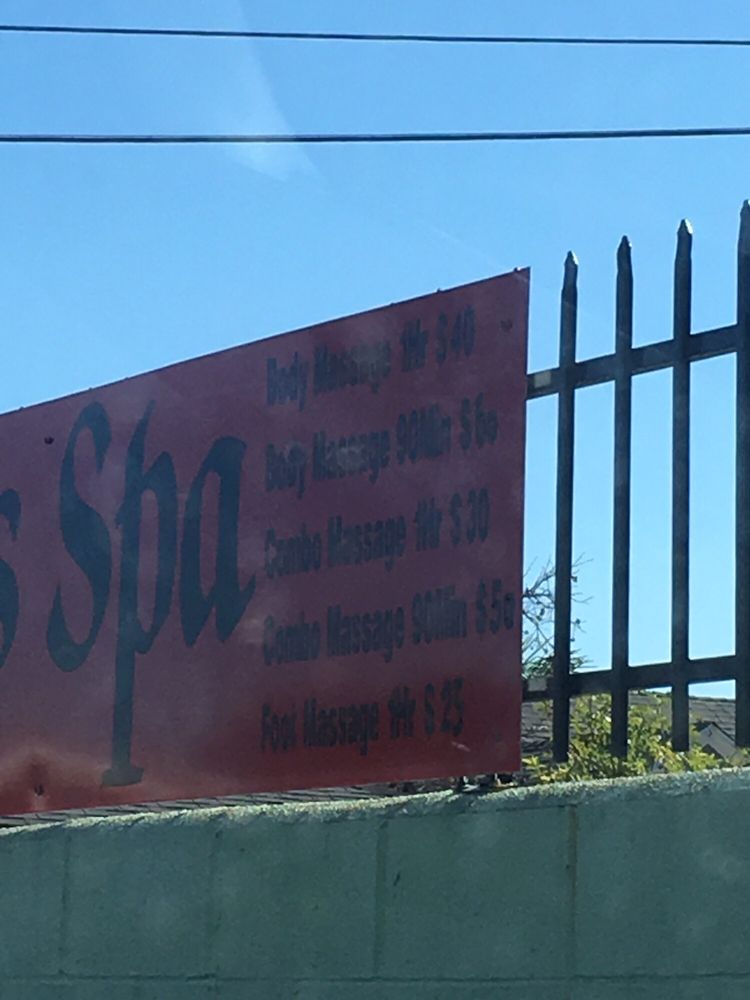 Lotus Spa Massage
