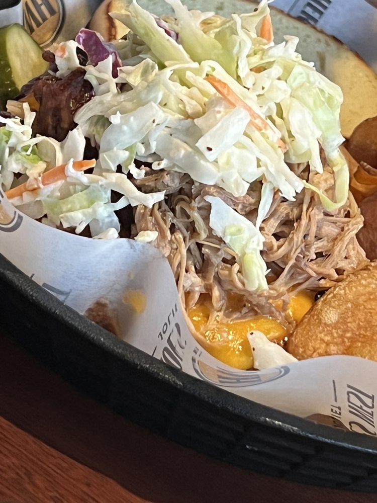 Heroes West Sports Grill Heroes West Sports Grill