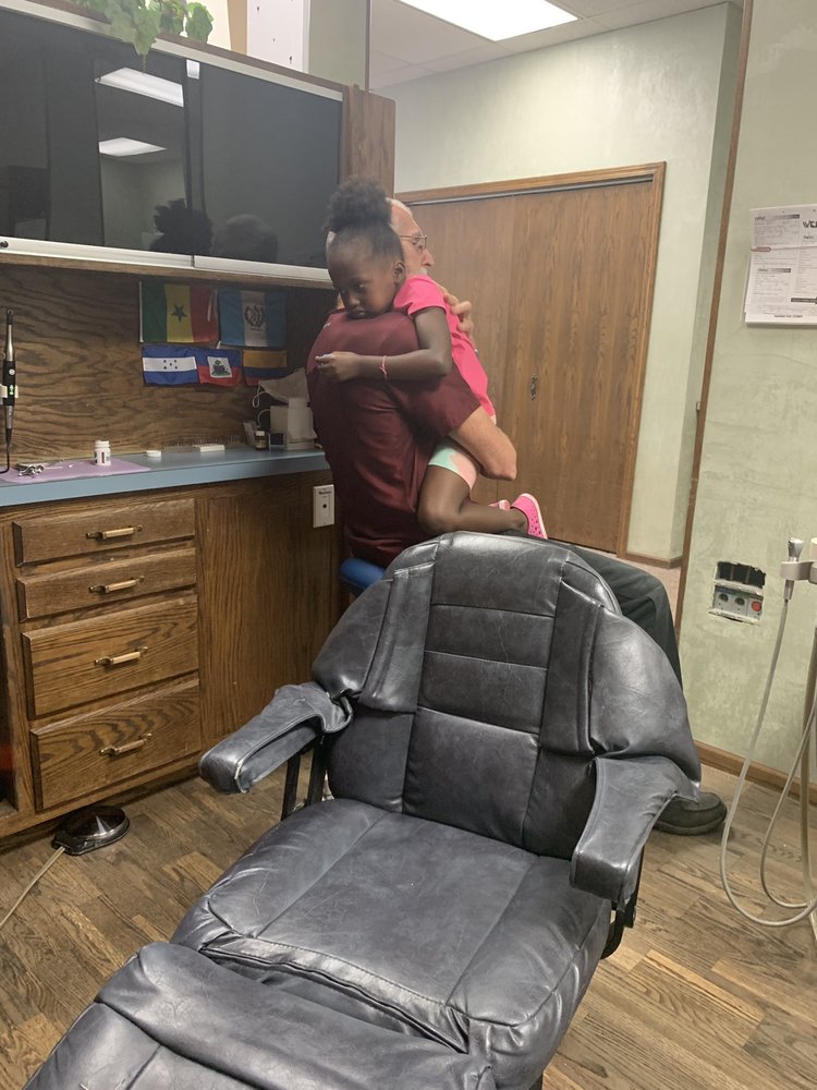 image of business Fox Moor Dental Clinic