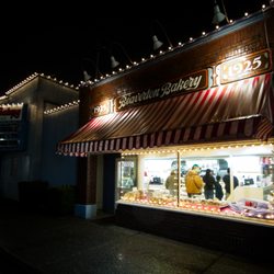 Hollywood Lights 5251 Se Mcloughlin Blvd Southeast Hollywood Lights 5251 Se Mcloughlin Blvd Southeast