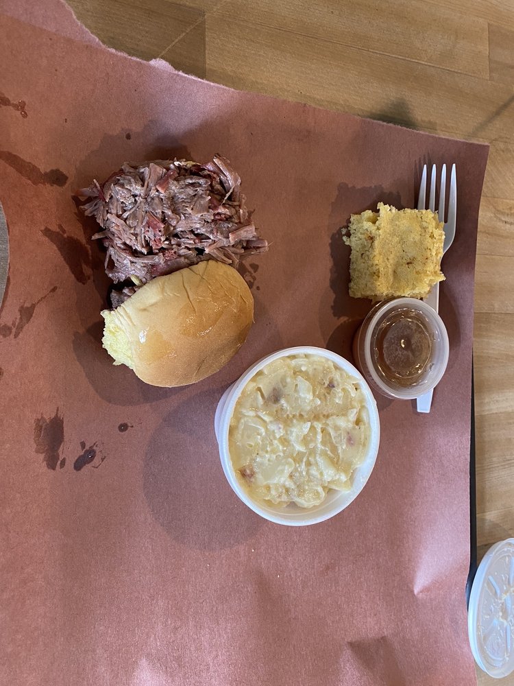 Red Rock BBQ and Ice Cream