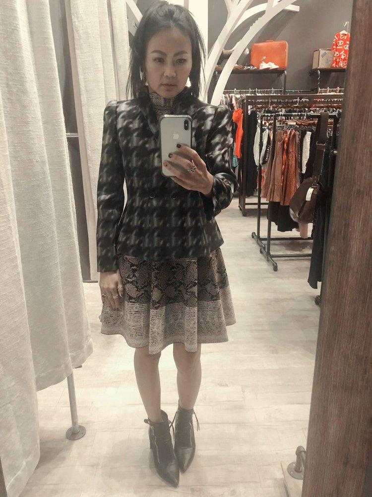 Gucci Jacket Alexander Mcqueen Dress Yelp 16 Photos For The Closet Trading Company