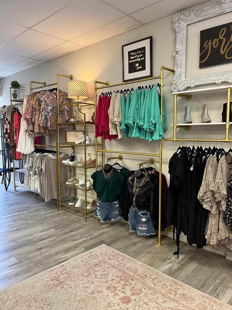 Shop Sassy Boutique