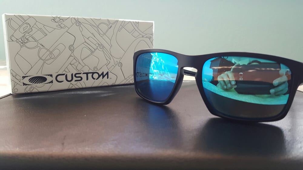 Oakley Vault 13 Reviews Men's Clothing 2774 Livermore Outlets Dr