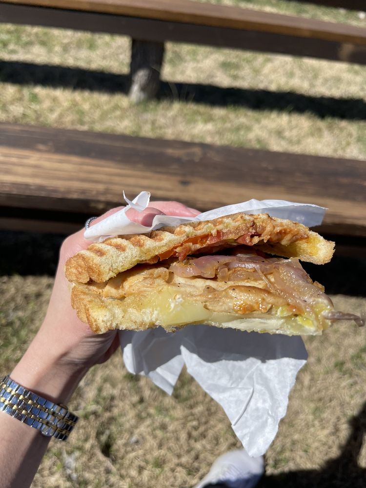 J's Deli