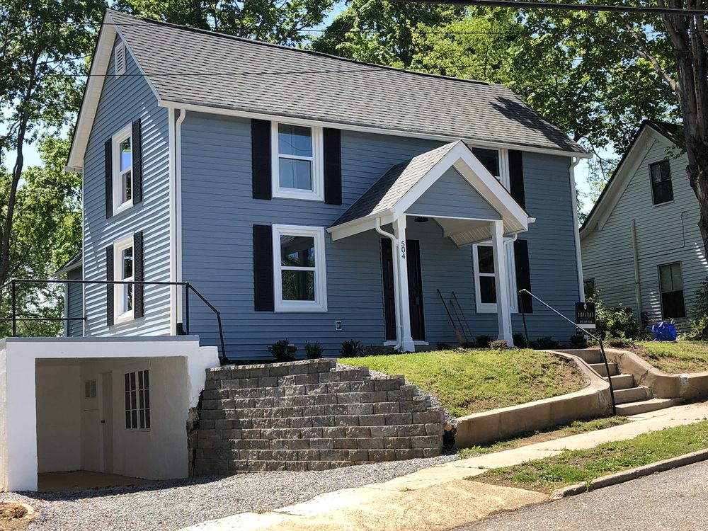 image of business Rock Solid Roofers