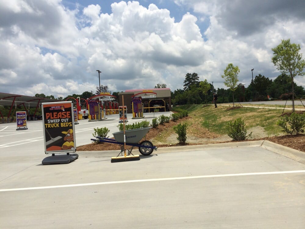 Sam's Xpress Car Wash