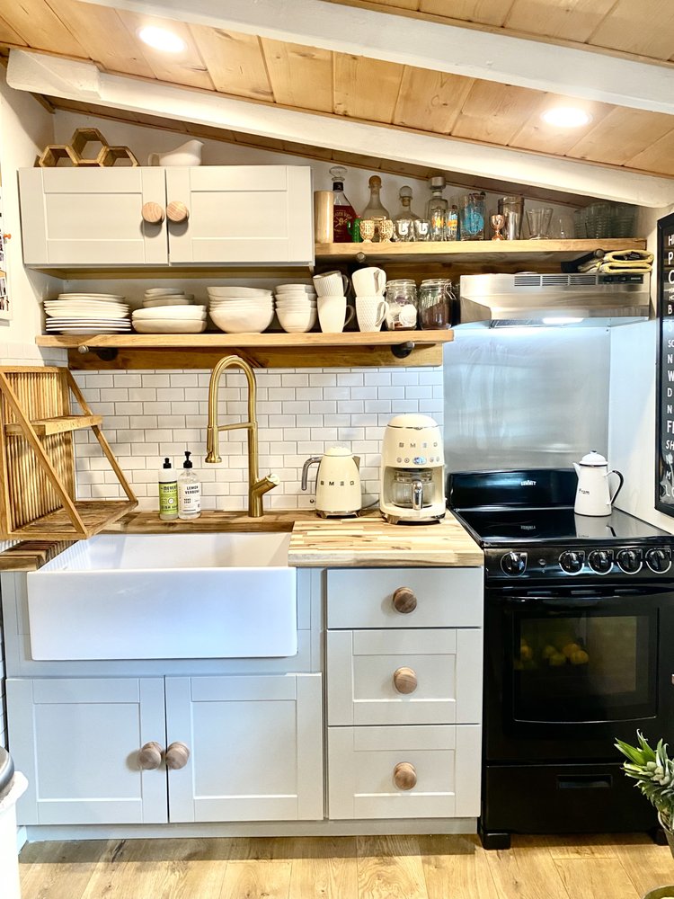 image of business Esposito Tile