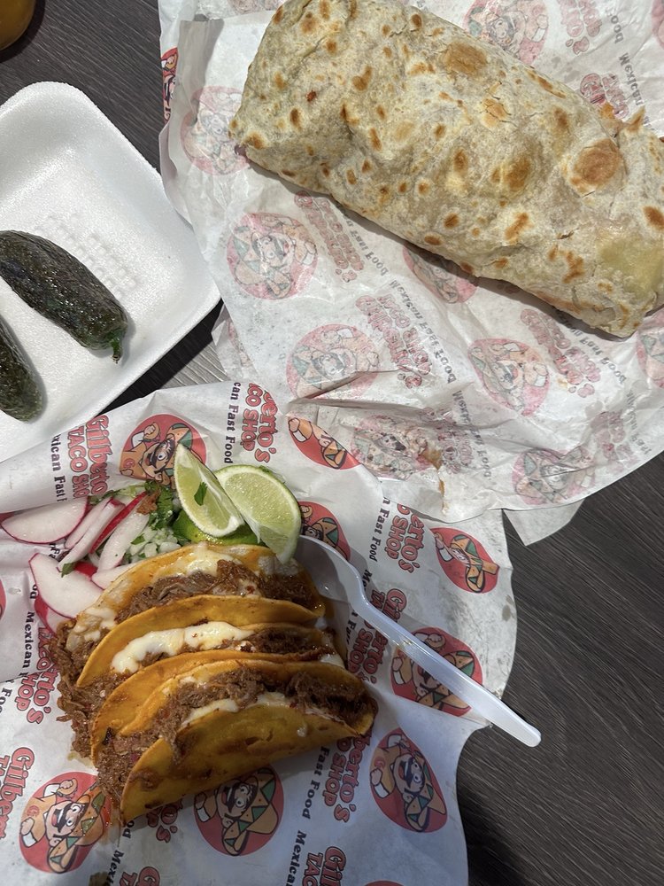 Gilbertos Taco Shop 2