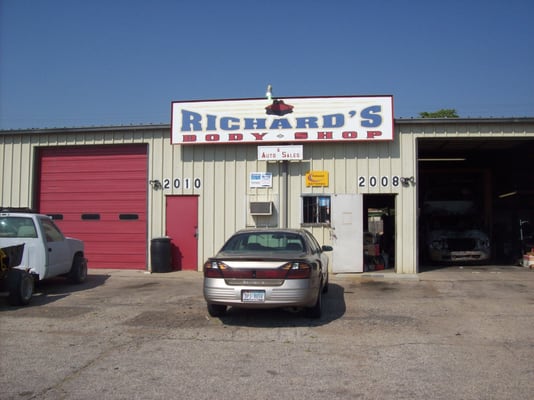 Richards Body Shop >> Richards Body Shop Auto Sales Body Shops 2010 S Wilson St Richards Body Shop >> Richards Body Shop Auto Sales Body Shops 2010 S Wilson St