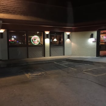 Mazzio S Pizza 823 E Main St Henryetta Ok Restaurant Photo Of Mazzio S Pizza Henryetta Ok United States Entrance