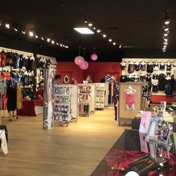 boutique sex montreal Frinds mom suck