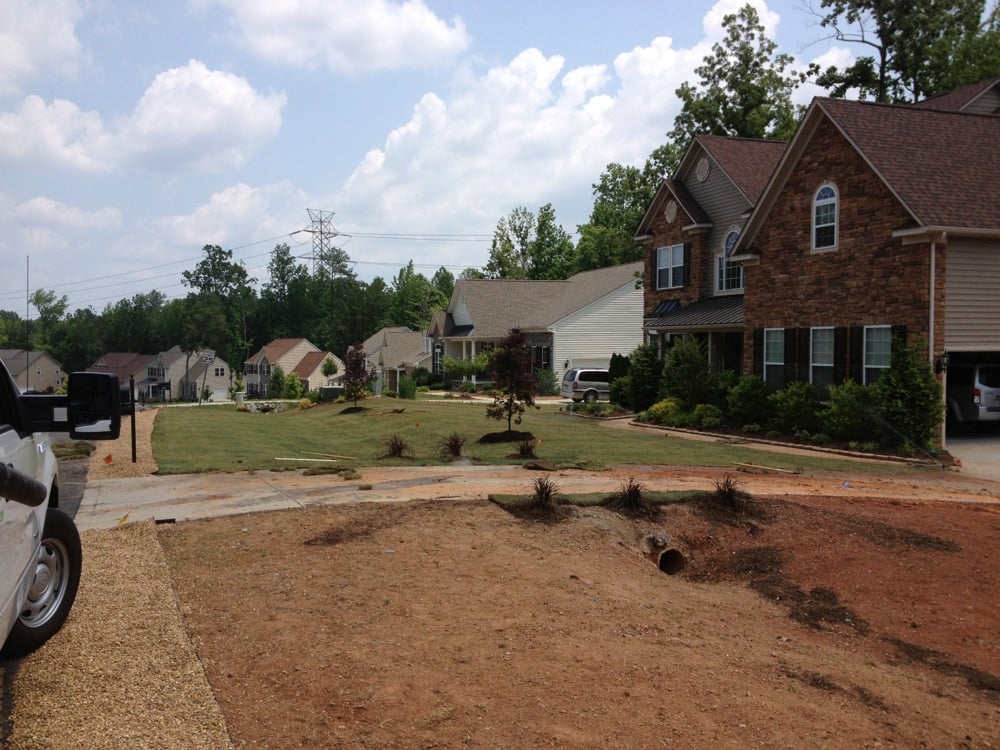 Lawngevity Landscape & Maintenance