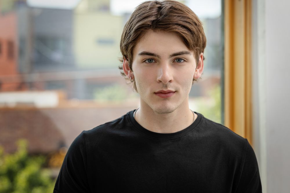 The Hundred Dollar Headshot