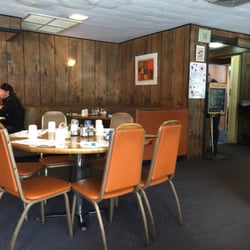 Cherokee Restaurant 12 Photos 16 Reviews Comfort Food 1971 W Photo Of Cherokee Restaurant Muskegon Mi United States Interior