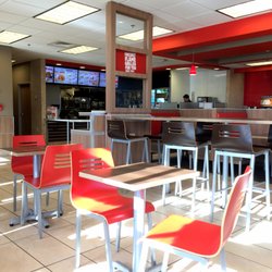 Burger King 11 Photos Fast Food 8581 N Boardwalk Ave Kansas Photo Of Burger King Kansas City Mo United States Counter And Dining