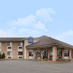 Baymont By Wyndham Monroe Hotels 14774 La Plaisance Rd Photo Of Baymont By Wyndham Monroe Mi United States Inn