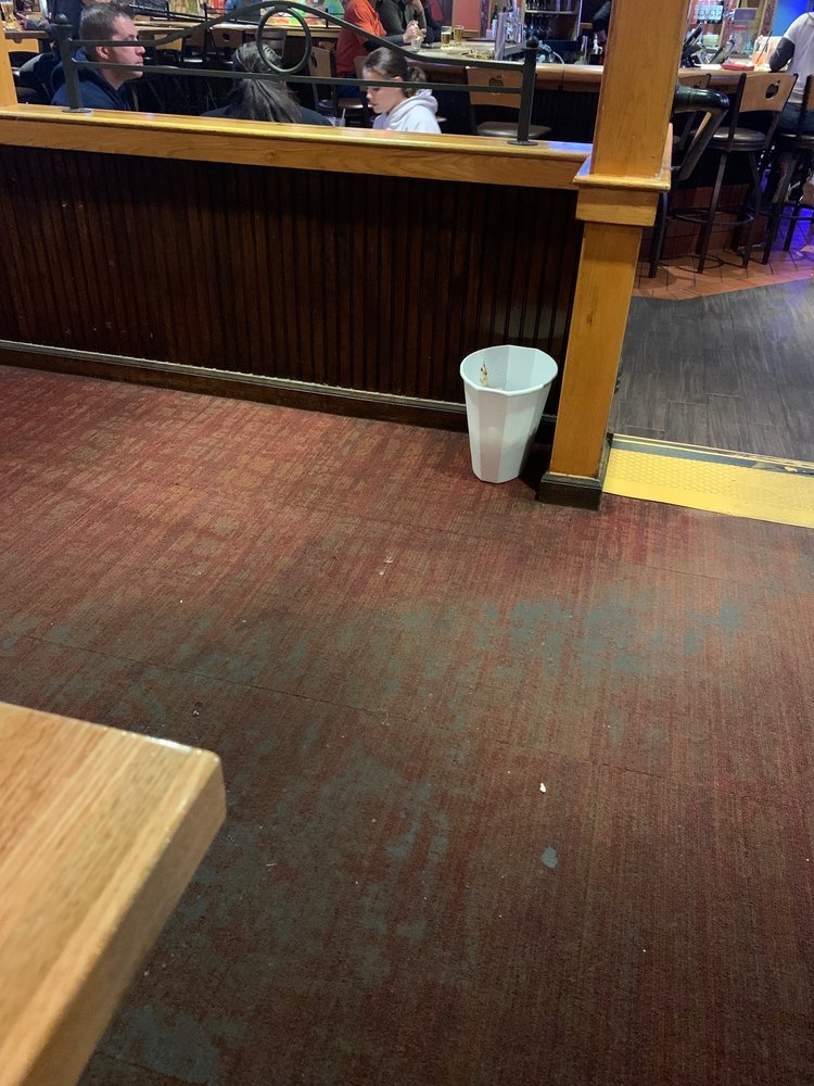 Applebee's Grill + Bar