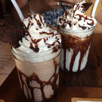 The Field Burger and Tap - 109 Photos 