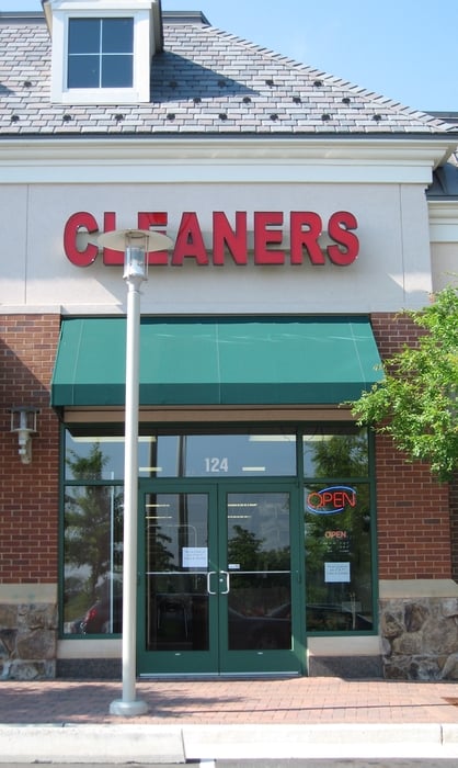 B&T Dry Cleaners