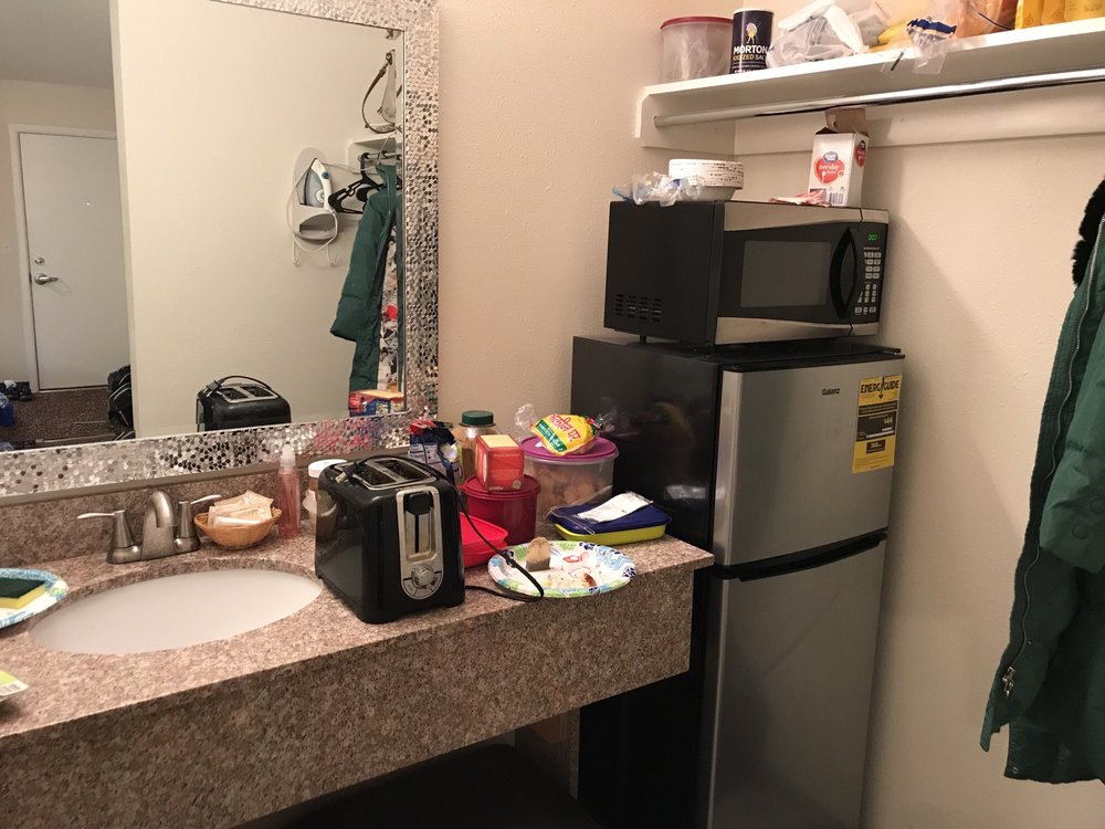 Travel-Inn American Motel