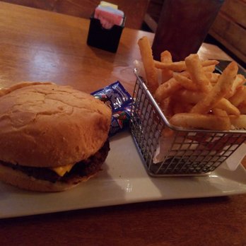 All Decked Out Cafe 89 Photos 68 Reviews Cafes 1040 Duval St Photo Of All Decked Out Cafe Live Oak Fl United States Cheeseburger