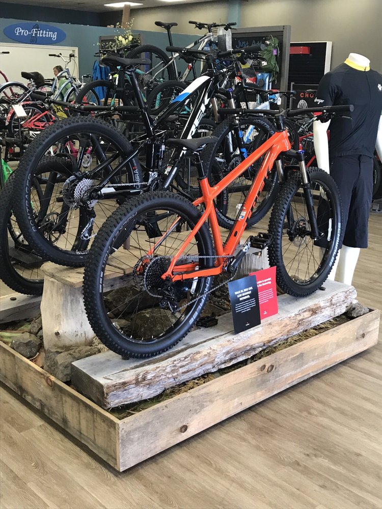 Bicycle Outfitters