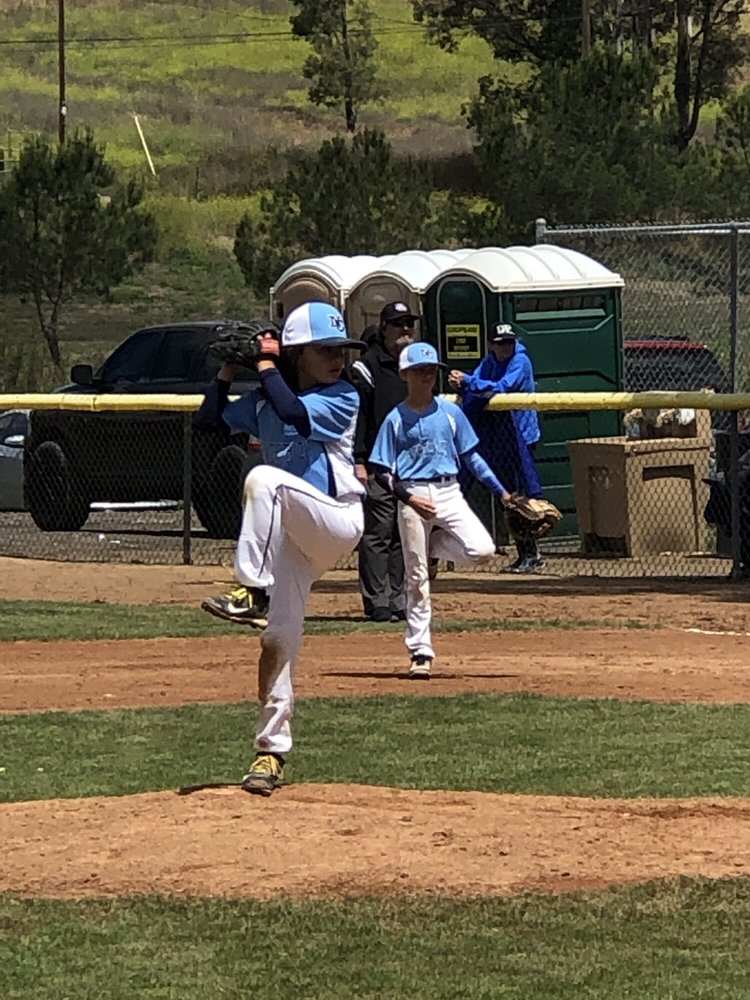 amateur-sports-grants-free-lesbian-smother-videostures