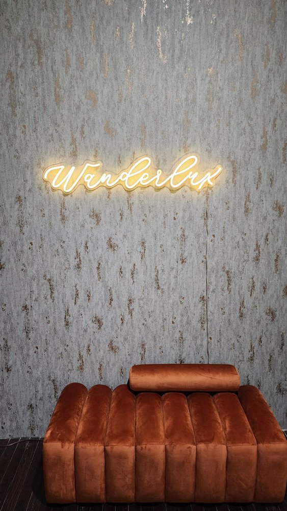 Wanderlux