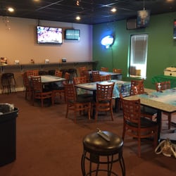 B Hot Dogs 91 Photos 62 Reviews 1020 Lincoln Rd Photo Of B Hot Dogs Bellevue Ne United States Party