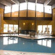 Avalon Hotel Conference Center Hotels 1009 W Park Ave Photo Of Avalon Hotel Conference Center Chippewa Falls Wi United States