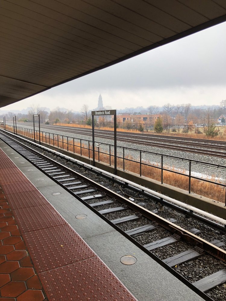 Braddock Road Metro Station 10 Photos & 11 Reviews Public