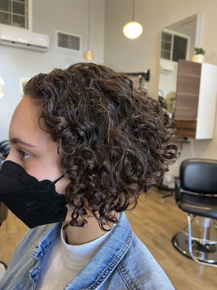 Be Hair Salon