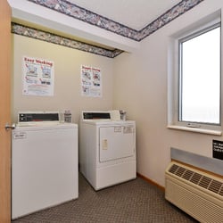 Americas Best Value Inn 18 Photos Hotels 203 Se 7th St Stuart Americas Best Value Inn 18 Photos Hotels 203 Se 7th St Stuart Ia Phone Number Yelp