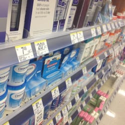 Walgreens Cosmetics Beauty Supply 6010 N Figarden Dr Fresno Photo Of Walgreens Fresno Ca United States