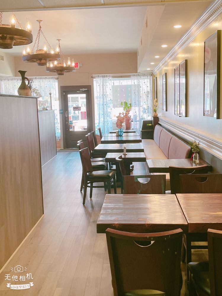 Lovey Poke & Tea House
