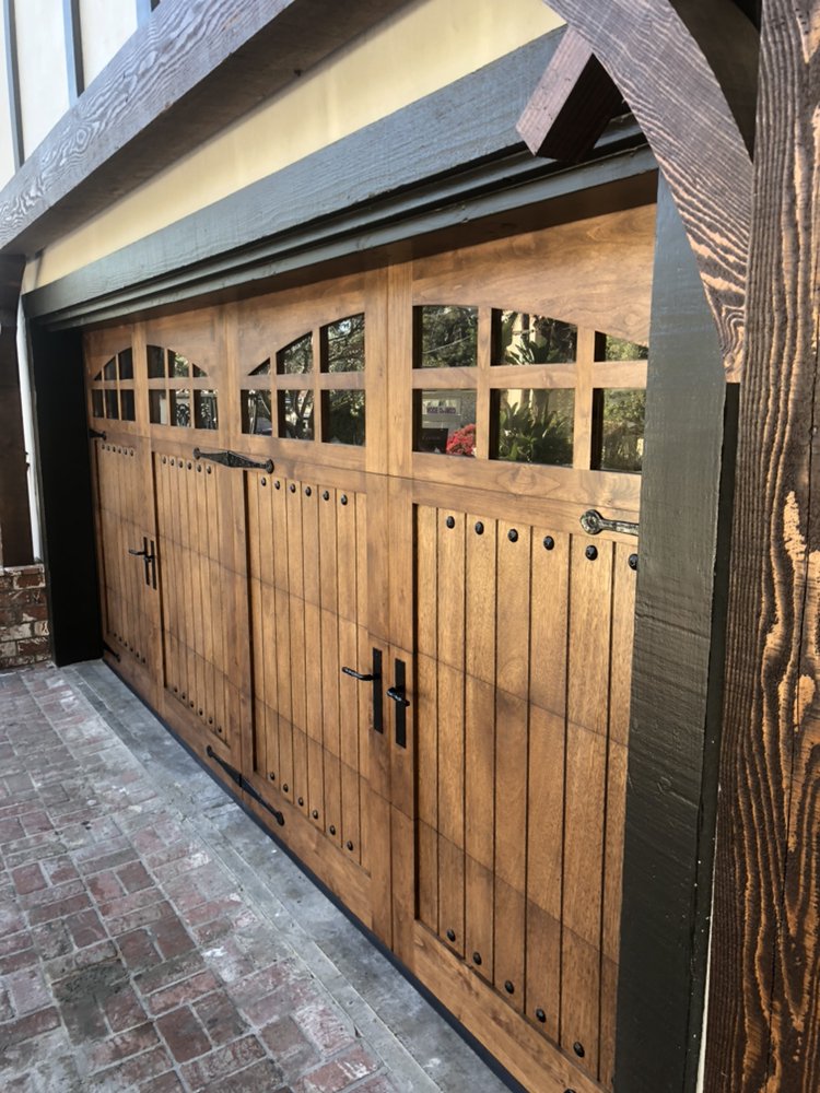 Miguel's Garage Doors