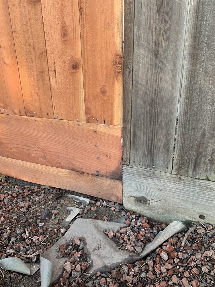 Mike Hallett Fencing