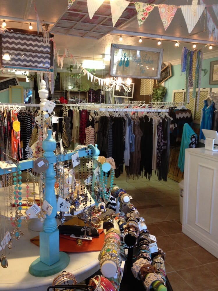 chic women's clothing stores