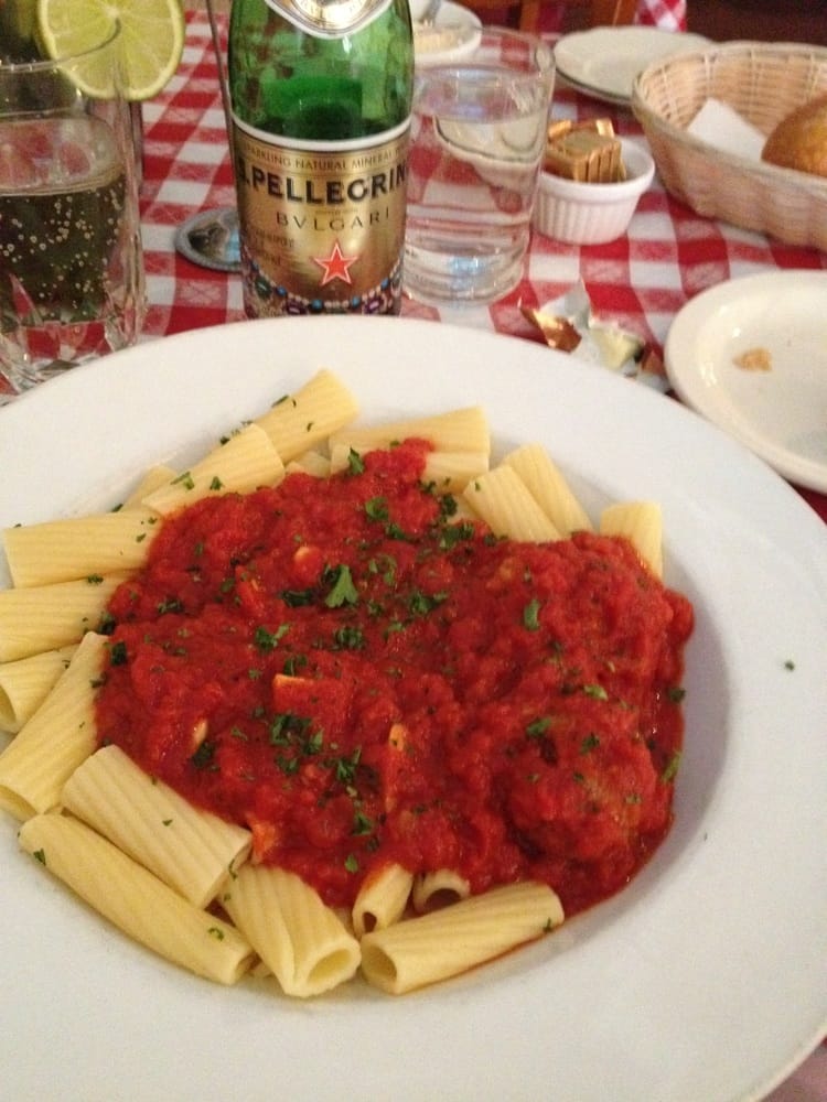 Rigatoni with meatballs. Very good. I this restaurant. Yelp