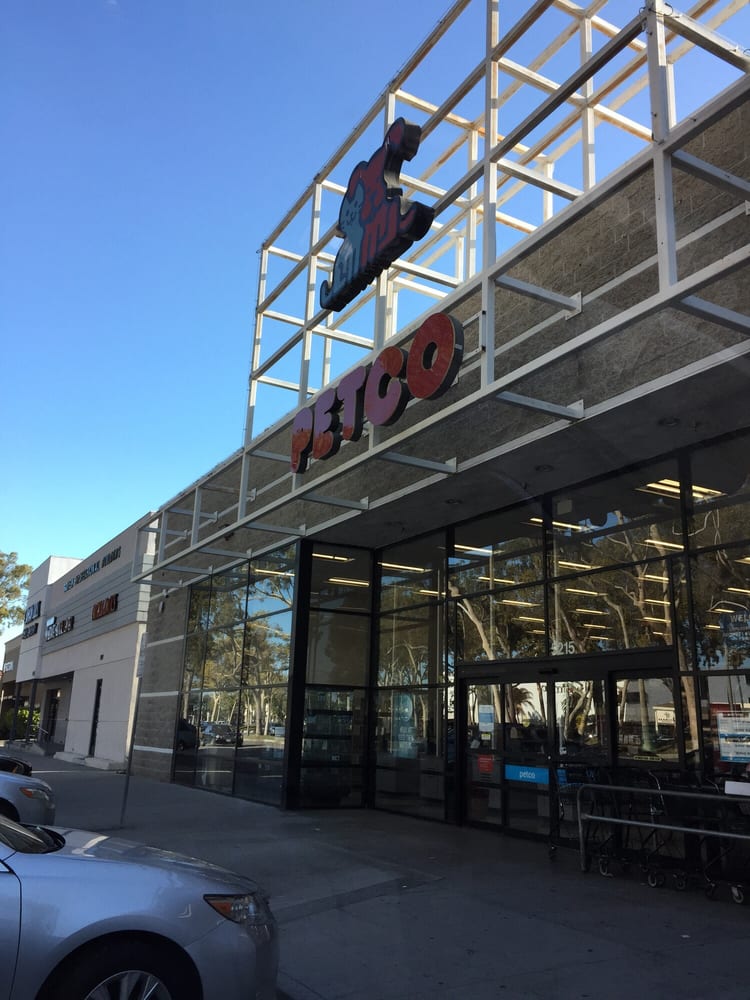 Petco 36 Photos & 56 Reviews Pet Stores 5215 Lakewood Blvd