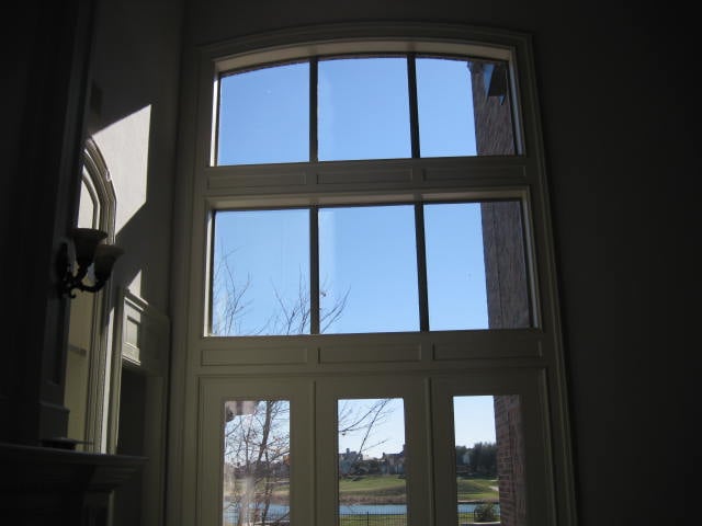 Dale's Professional Windows & Glass