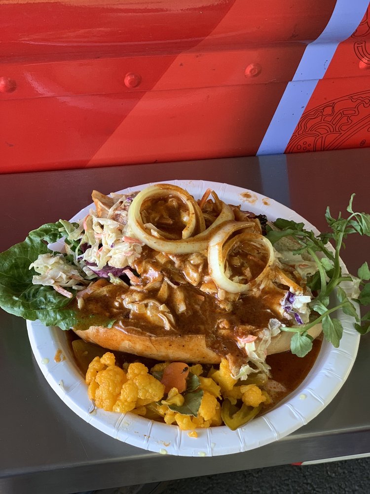 Texis Pupusas y Tacos