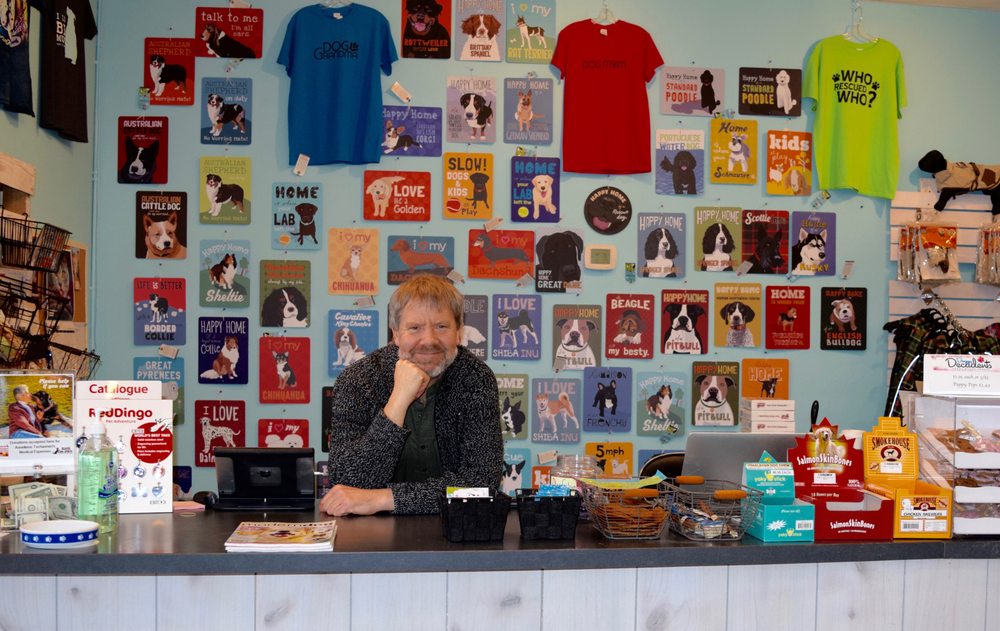 AK Bark 34 Photos Pet Stores 1921 W Dimond Blvd, Anchorage, AK