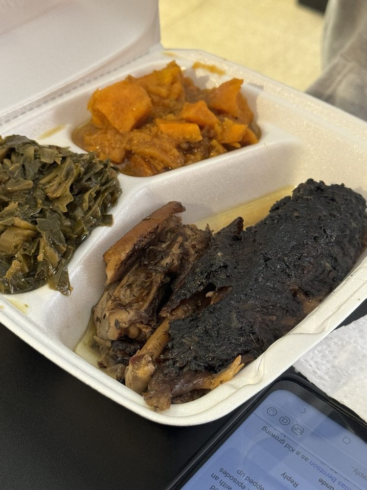 Lena’s and Ant'Bumpy's Eatery Soulfood
