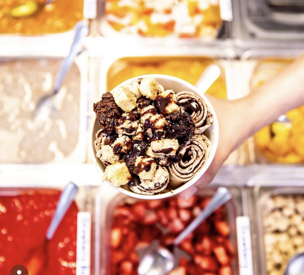 Rollz Ice Cream & Desserts